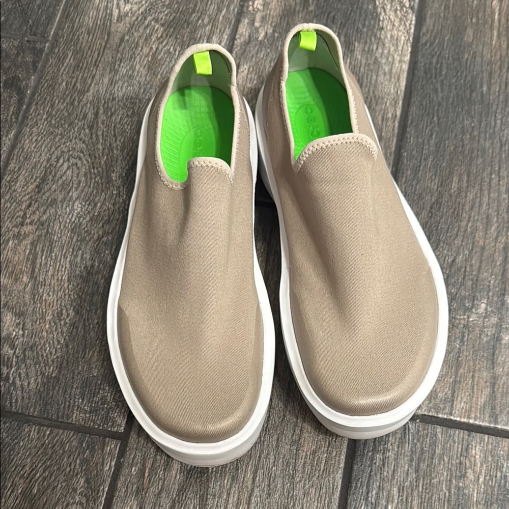 OOFOS Tan Slip-On Athletic Shoes